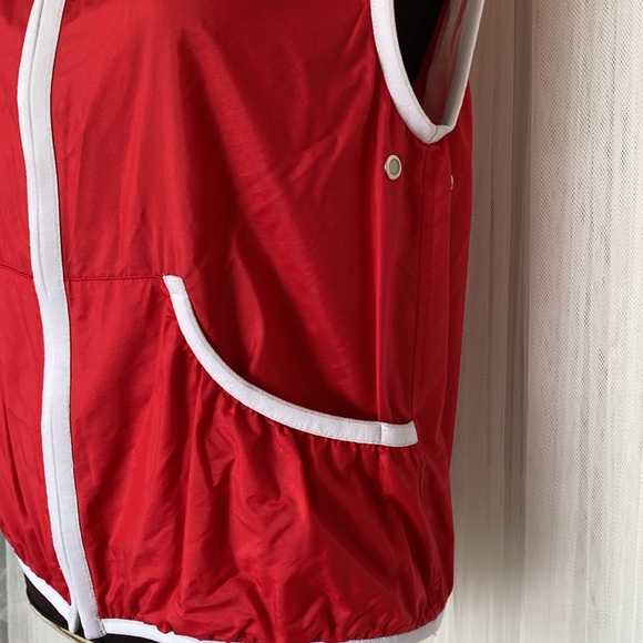 Vintage 90’s Escada women’s golf hood red/white vest! Mesh lined! Pockets Size 8 - Picture 5 of 14